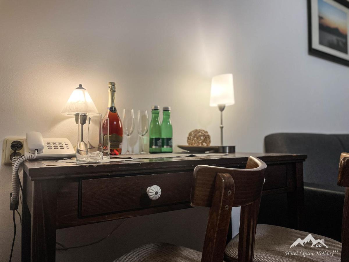Hotel Liptov Holiday *** Ліптовски-Трновец Екстер'єр фото